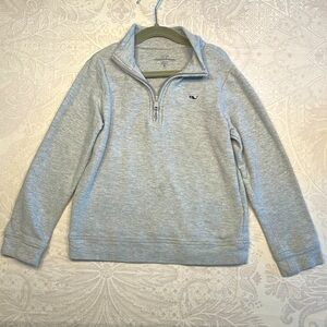 Vineyard vines boys a size 6 Quarter Zip